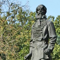 Marton László: Kossuth Lajos  - Kossuth Lajos szobor